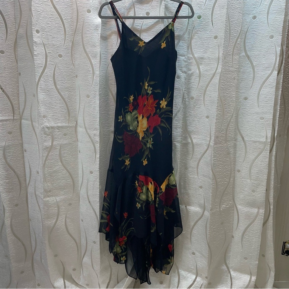 Ma Tu Vu Floral Handkerchief Hem Dress Womens M Black‎ Red Excellent Romantic